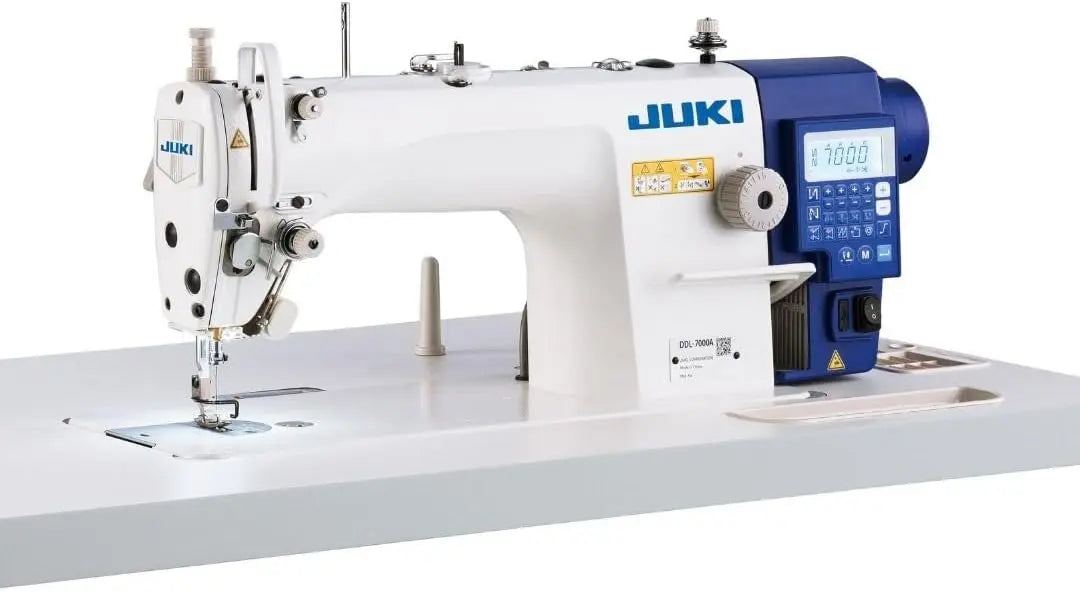 JUKI DDL 7000A ¨C: macchina da cucire. Per la realizzazione di cuciture.
