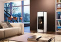 Stufa a pellet. Potenza: 9 kW.
