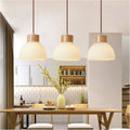 E27: lampada. Caratteristiche del modello: regolazione.