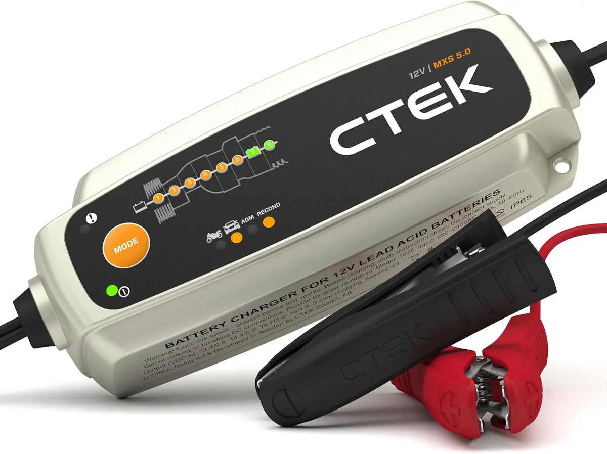 CTEK MXS 5.0: caricabatterie. Tensione: 12 V.